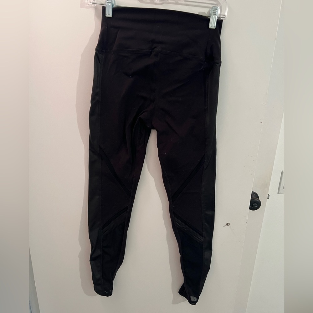 Alo leggings